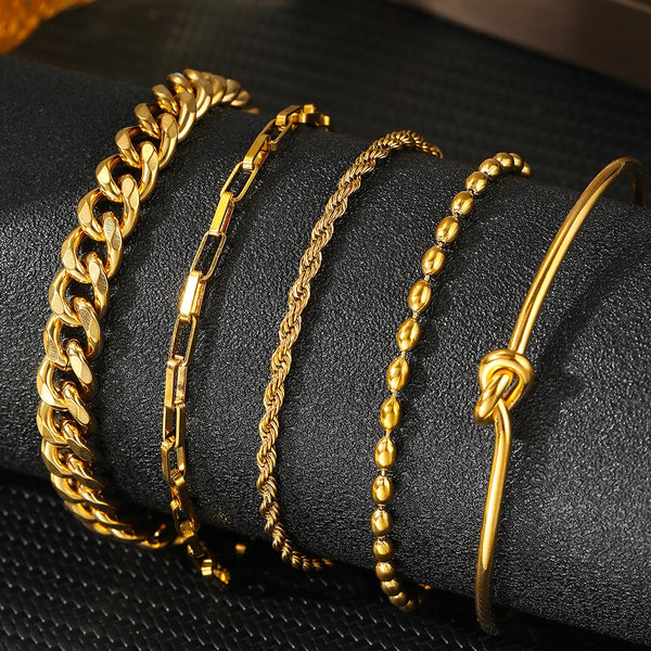Bracelets set