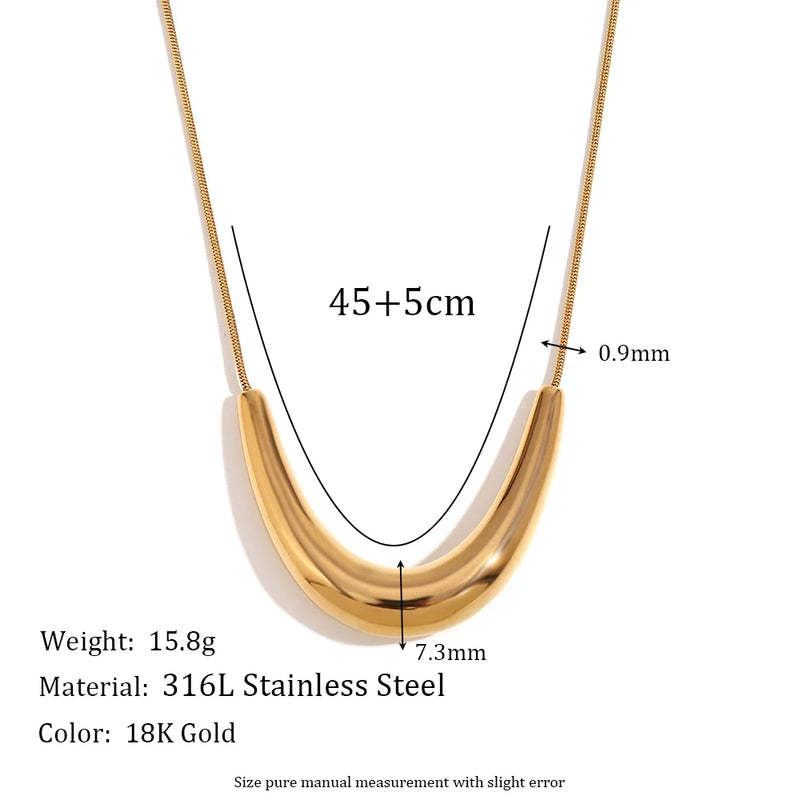 Arc Neclace