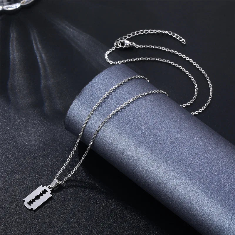 Razo Necklace