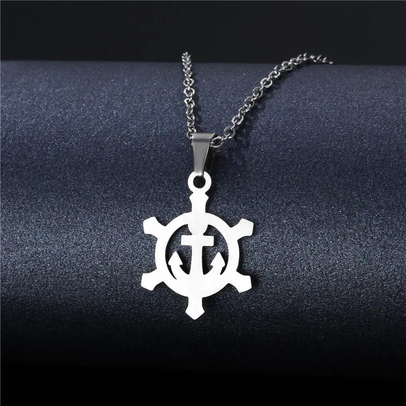 Razo Necklace
