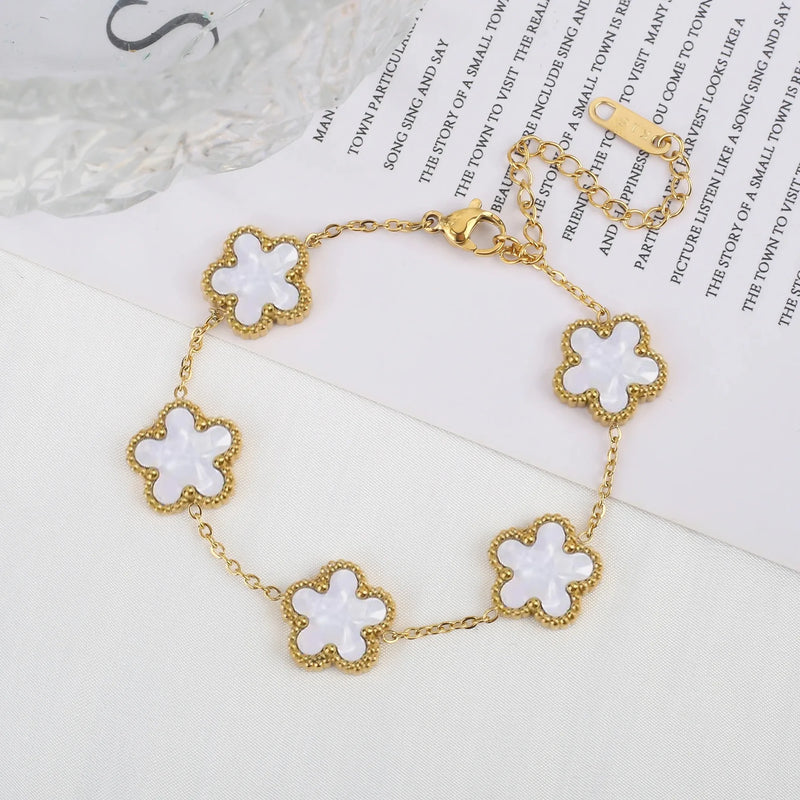 five-leaf flower bracelet